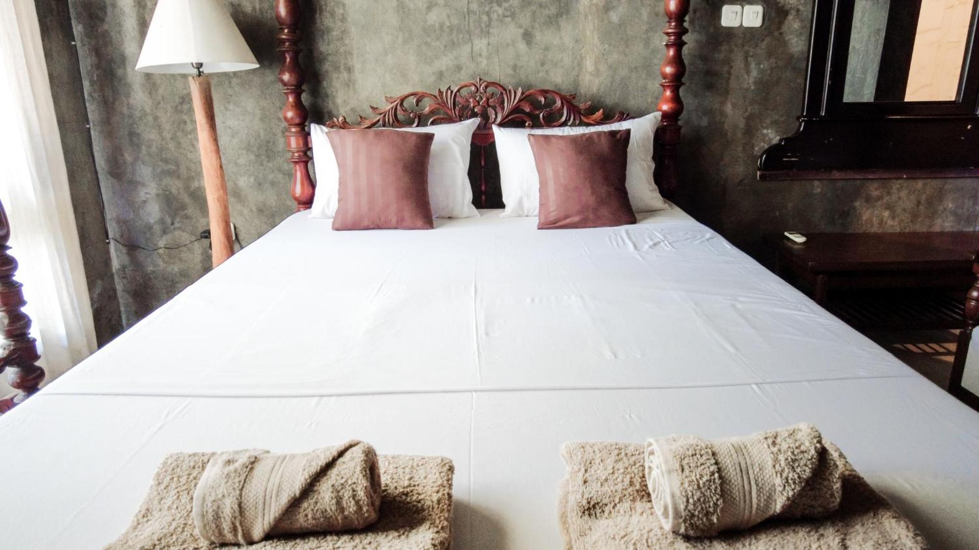 Ohmmstay - Rumah Pendopo Tanjungtirto ภายนอก รูปภาพ